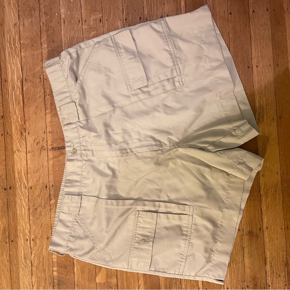 Men's Tan Shorts